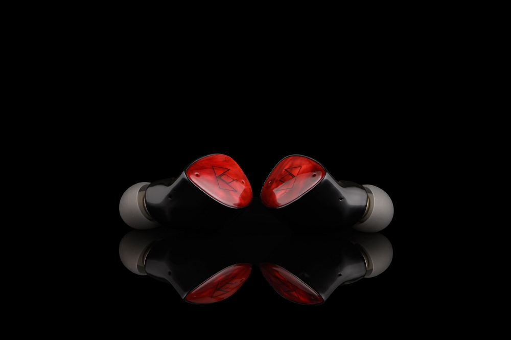 Noble Audio ワイヤレスBluetoothイヤホン FoKus Amadeus [NBA-FOKUS